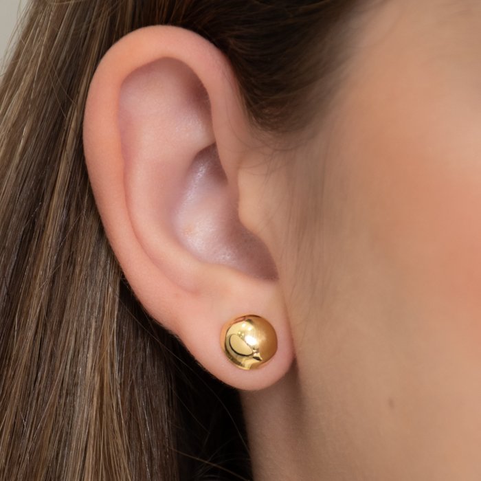 Brinco Fixo Meia Esfera (Pequeno) | Banhado em Ouro 18k