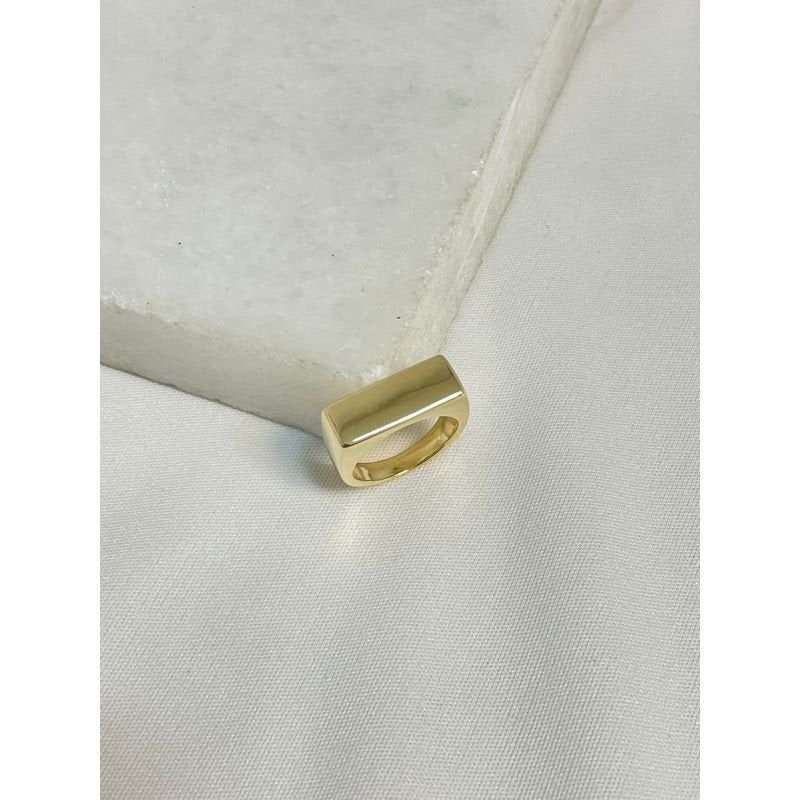 Anel Topo Quadrado | Banhando em Ouro 18k