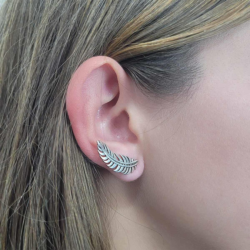 Brinco Folha Pena em Prata Envelhecida | Prata 925